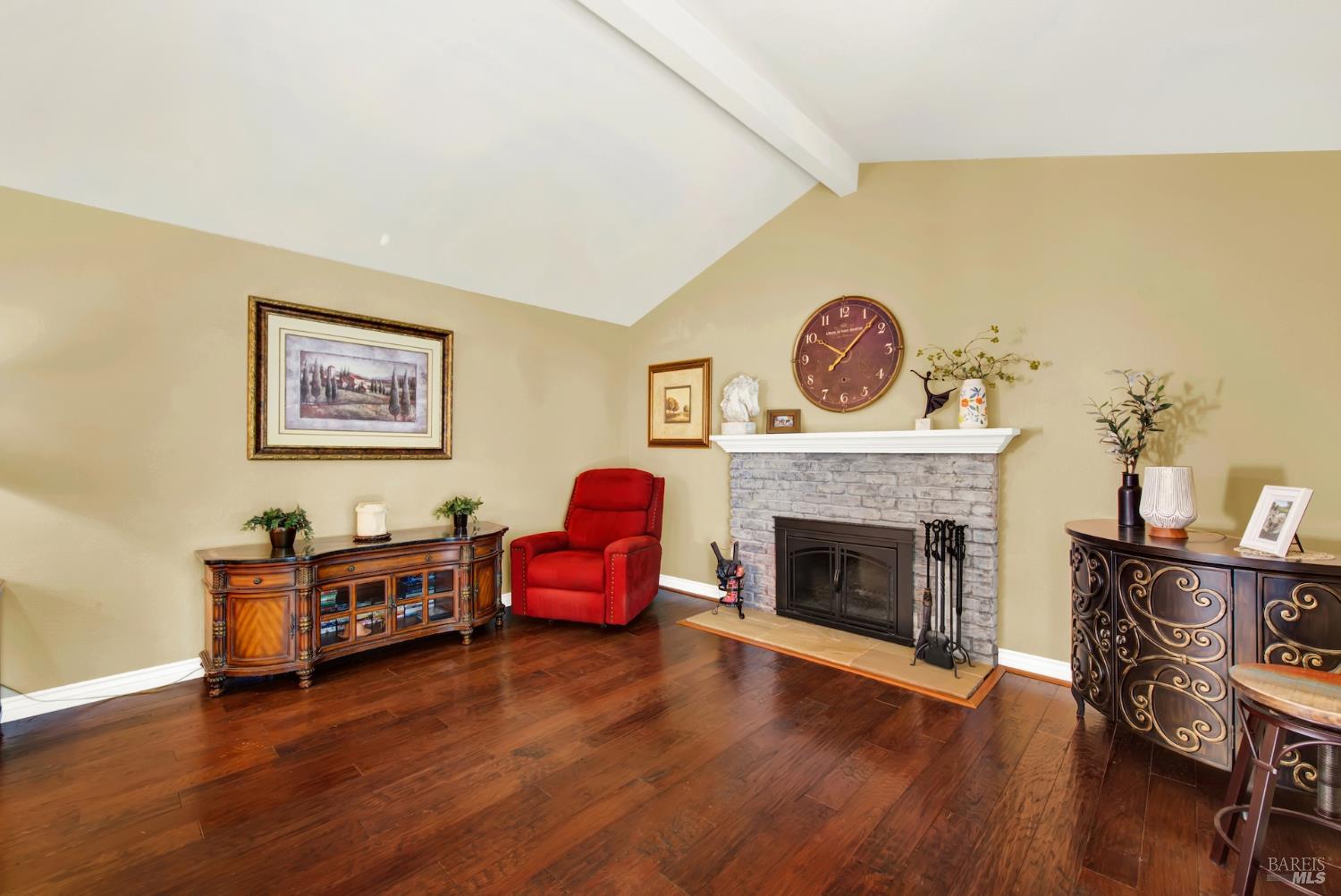 262 N Alamo Drive Vacaville CA 95688