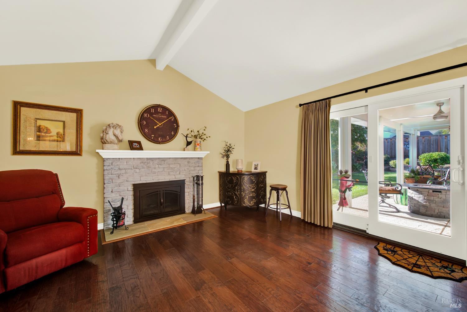 262 N Alamo Drive Vacaville CA 95688