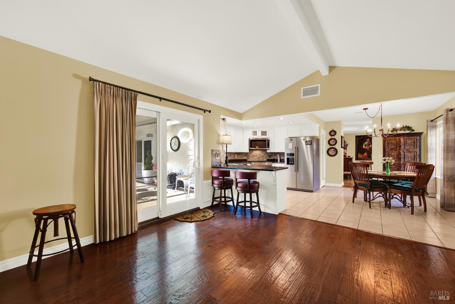 262 N Alamo Drive Vacaville CA 95688