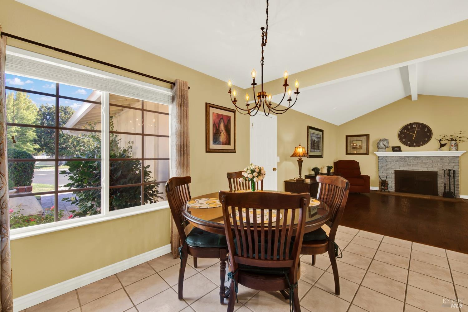 262 N Alamo Drive Vacaville CA 95688