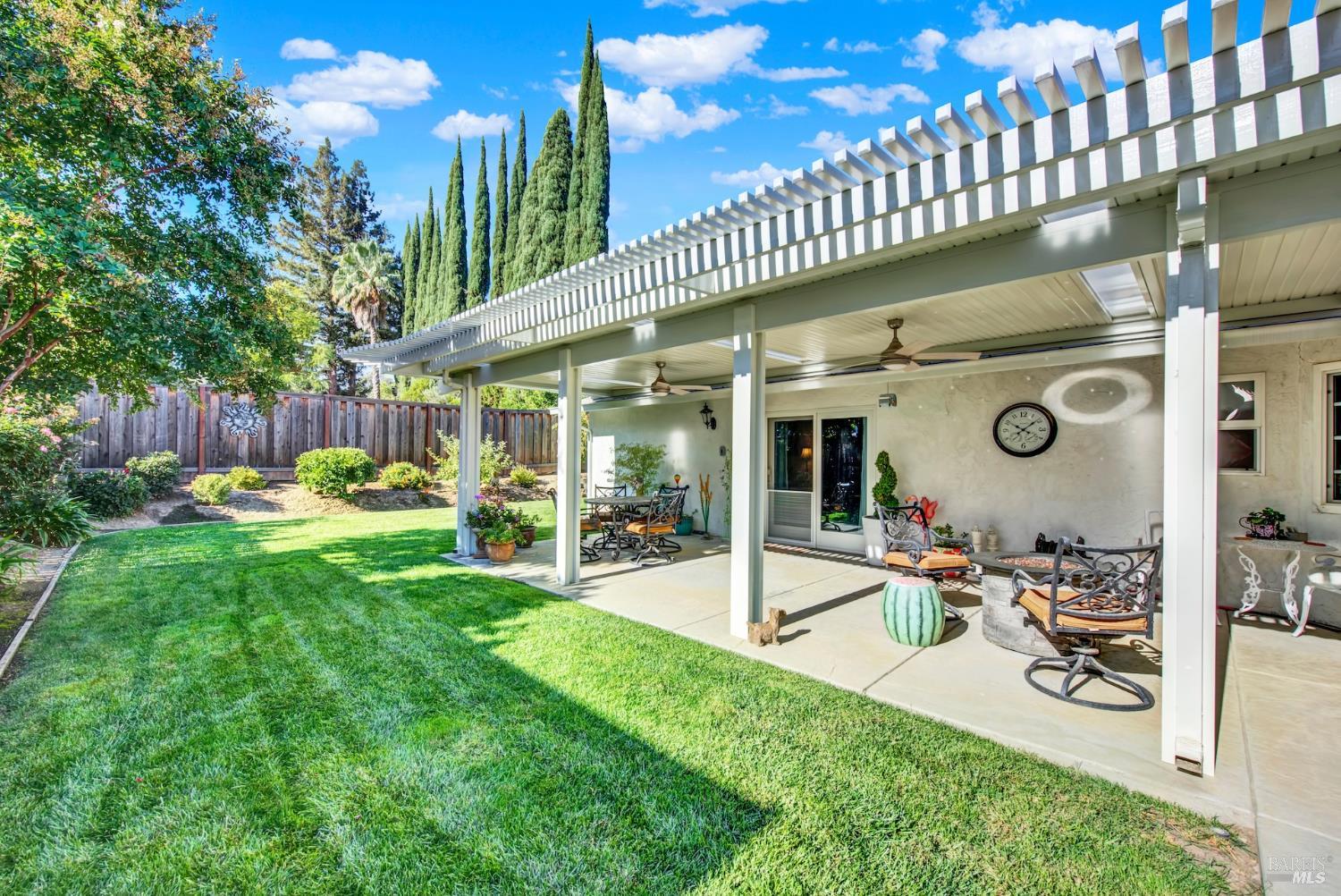 262 N Alamo Drive Vacaville CA 95688