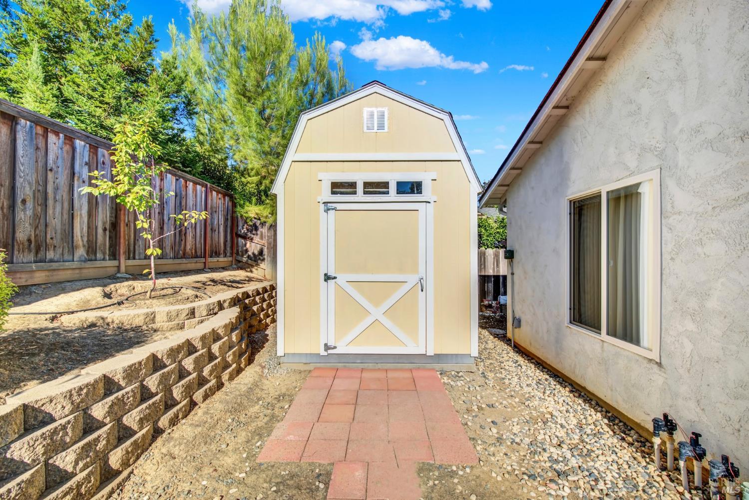 262 N Alamo Drive Vacaville CA 95688