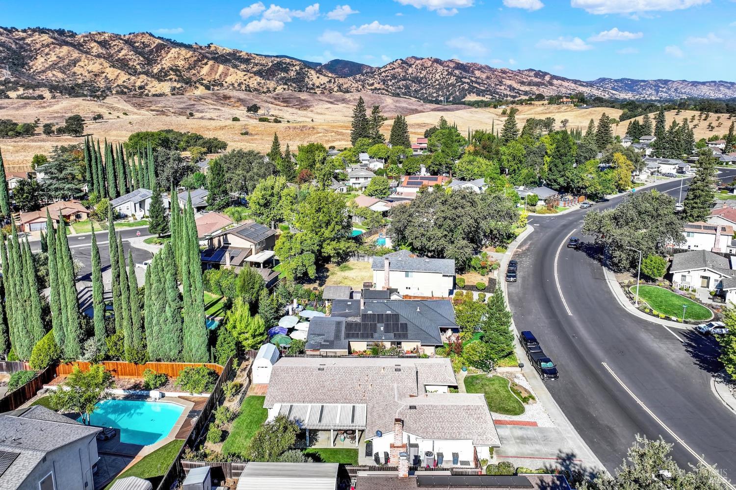 262 N Alamo Drive Vacaville CA 95688