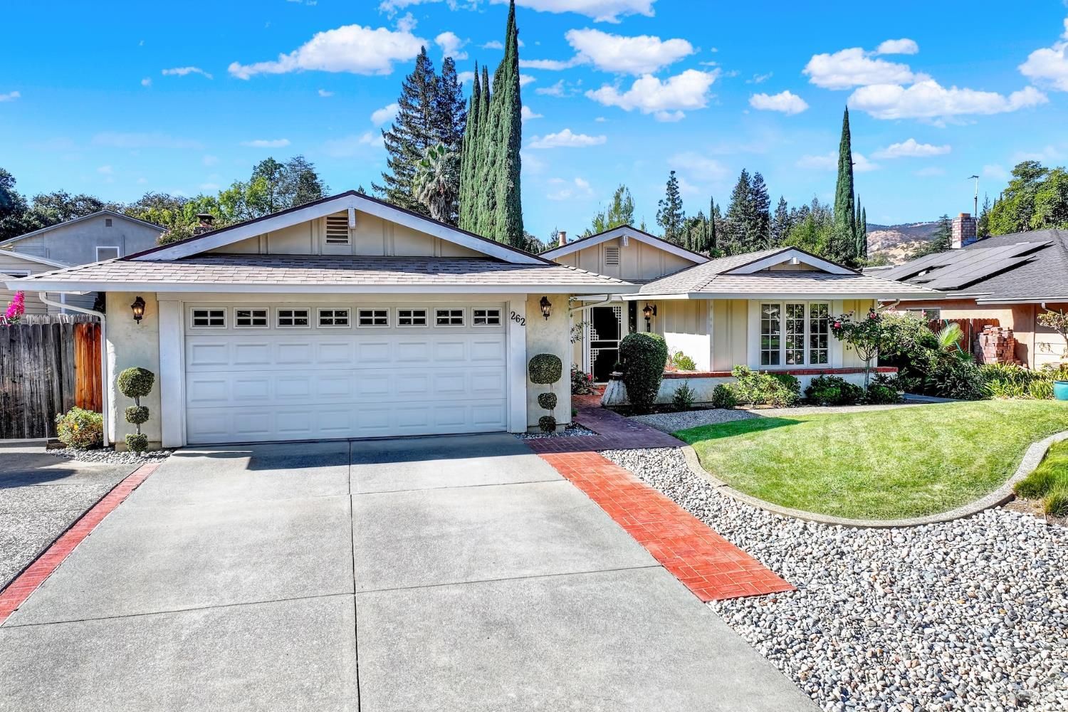 262 N Alamo Drive Vacaville CA 95688