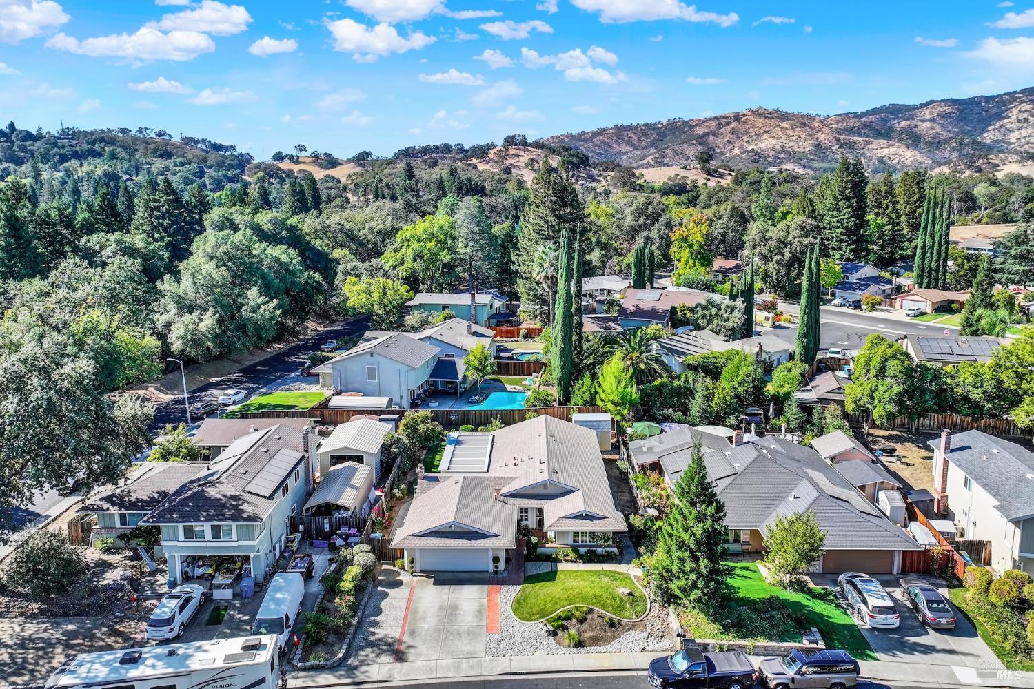 262 N Alamo Drive Vacaville CA 95688