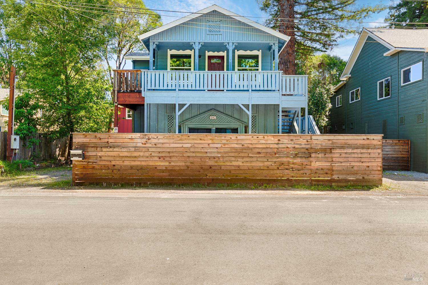 16440-16442 5th Street Guerneville CA 95446