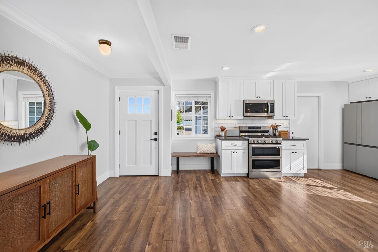 1525 Weaverly Drive Petaluma CA 94954