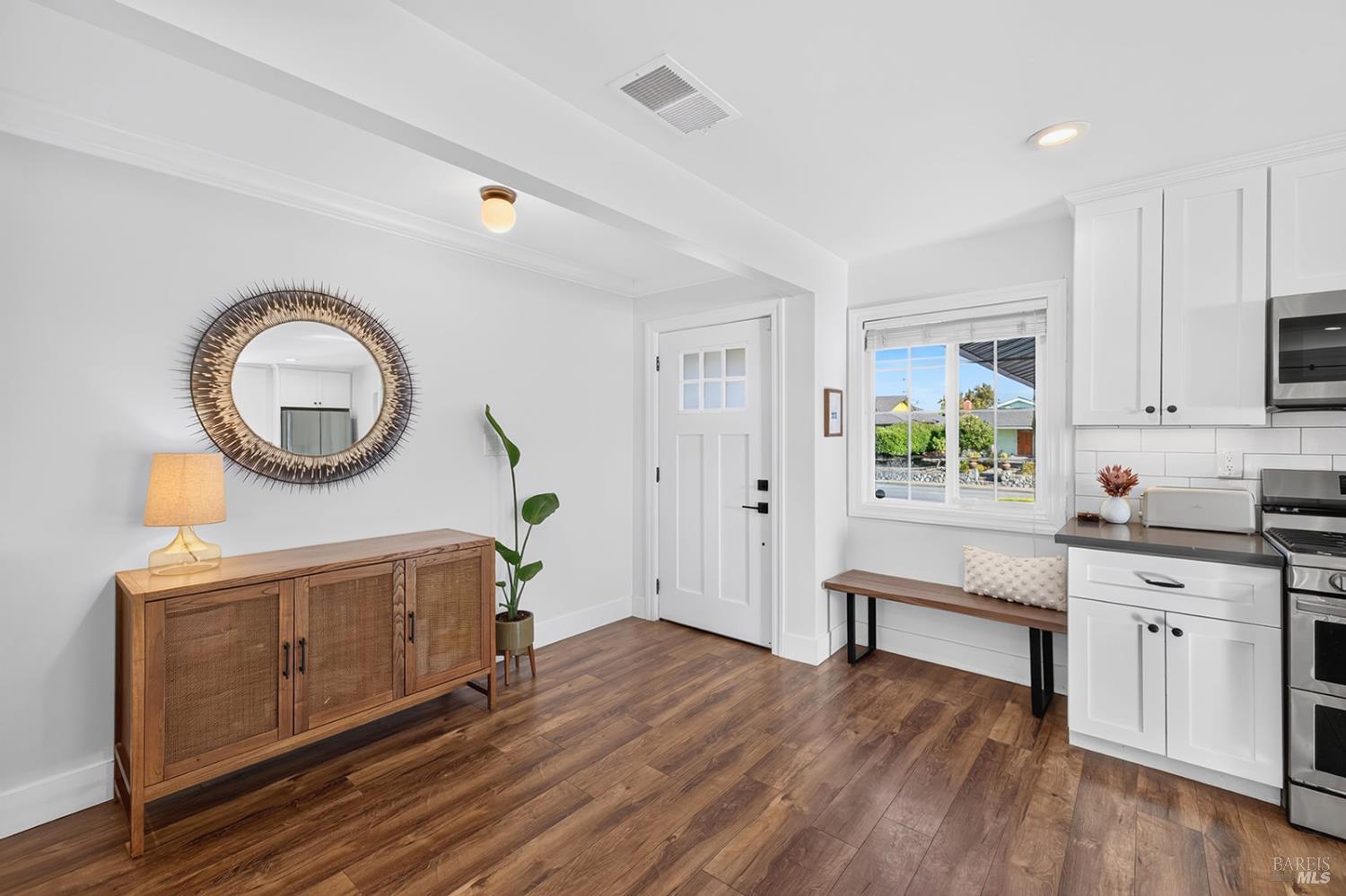 1525 Weaverly Drive Petaluma CA 94954