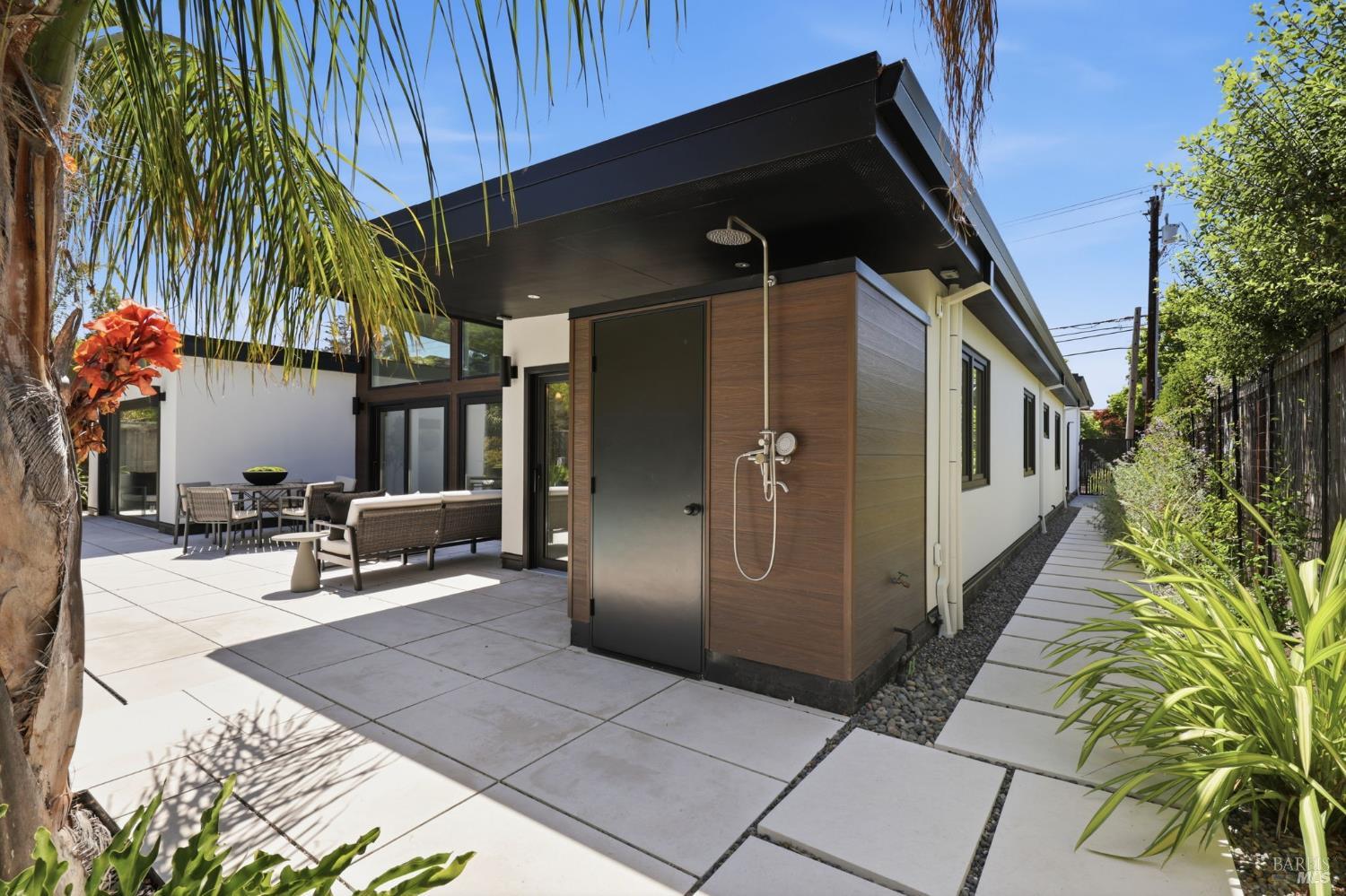 283 Cecilia Way Tiburon CA 94920