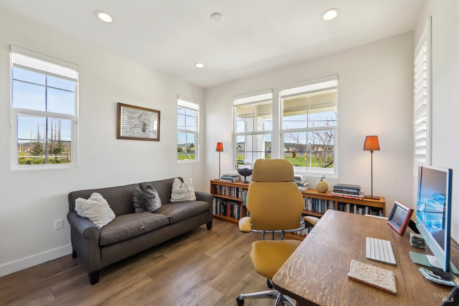 2453 Francisco Avenue Santa Rosa CA 95403