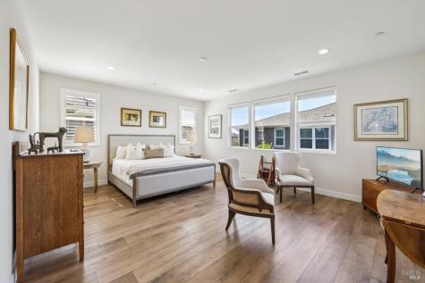 2453 Francisco Avenue Santa Rosa CA 95403
