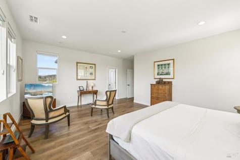 2453 Francisco Avenue Santa Rosa CA 95403
