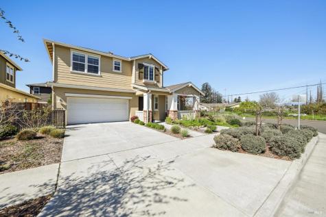 2453 Francisco Avenue Santa Rosa CA 95403