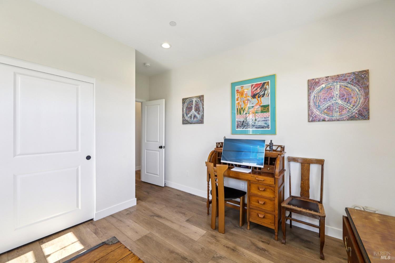 2453 Francisco Avenue Santa Rosa CA 95403