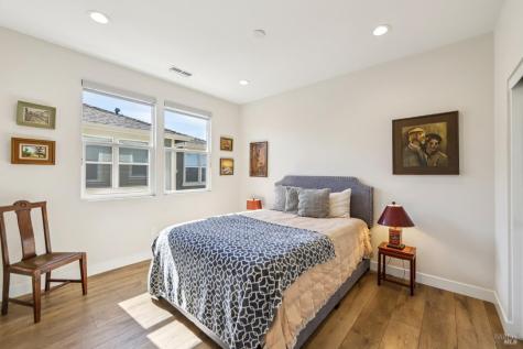 2453 Francisco Avenue Santa Rosa CA 95403