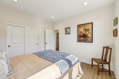 2453 Francisco Avenue Santa Rosa CA 95403