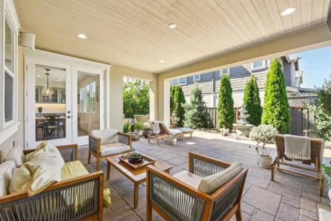 2453 Francisco Avenue Santa Rosa CA 95403