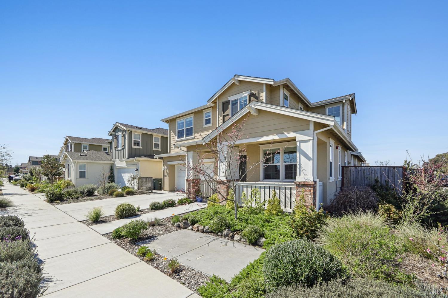 2453 Francisco Avenue Santa Rosa CA 95403
