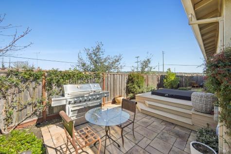 2453 Francisco Avenue Santa Rosa CA 95403