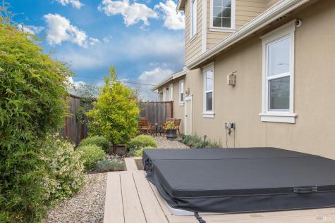 2453 Francisco Avenue Santa Rosa CA 95403