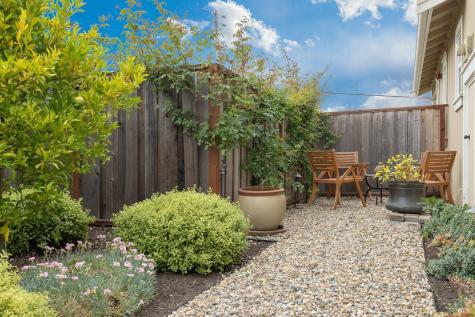2453 Francisco Avenue Santa Rosa CA 95403
