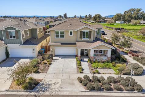 2453 Francisco Avenue Santa Rosa CA 95403