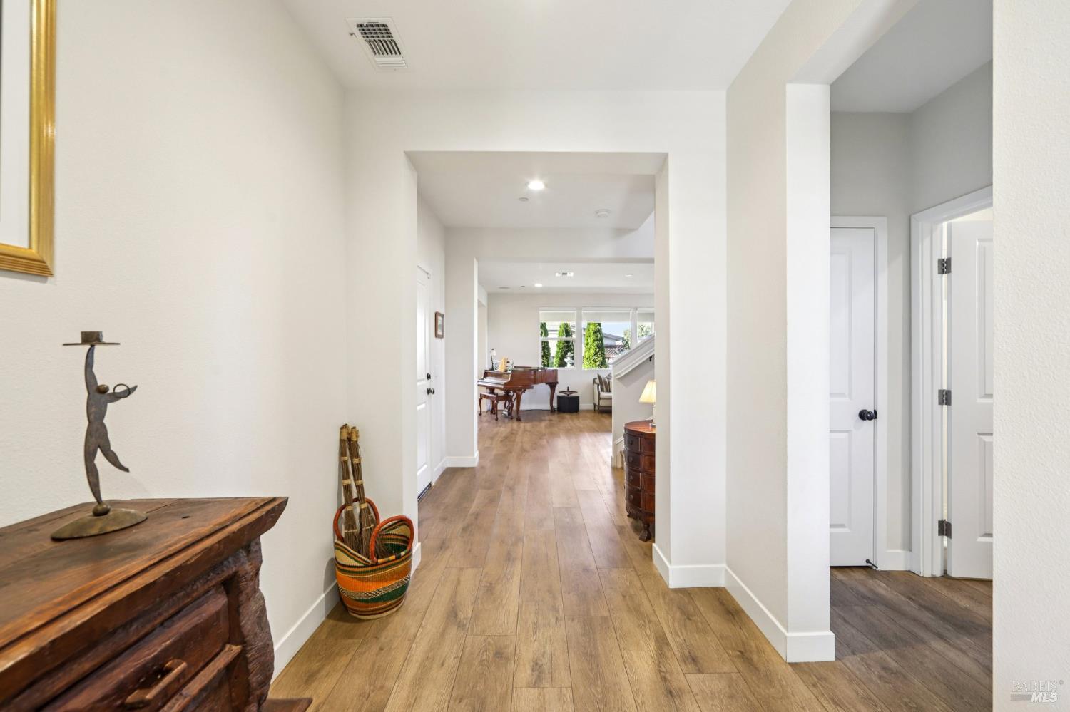 2453 Francisco Avenue Santa Rosa CA 95403