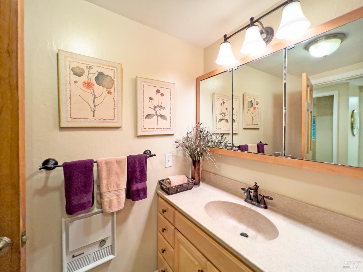 14707 Willow Road Rio Nido CA 95471