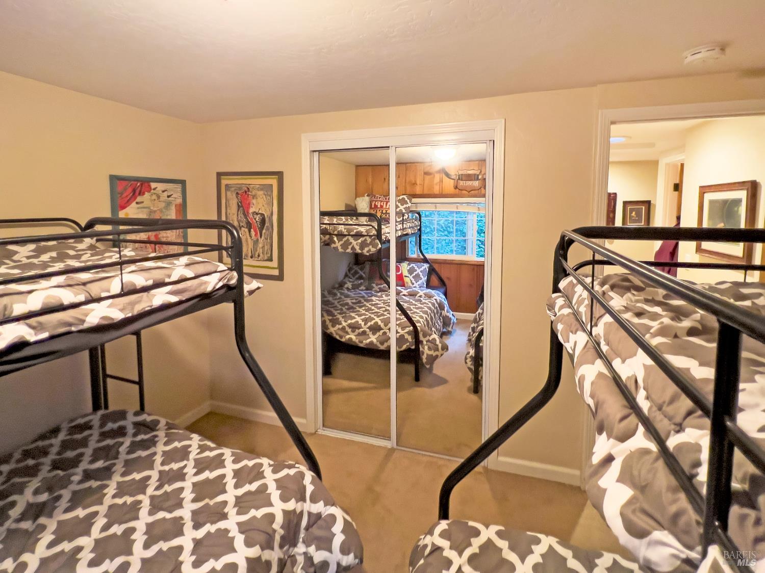 14707 Willow Road Rio Nido CA 95471