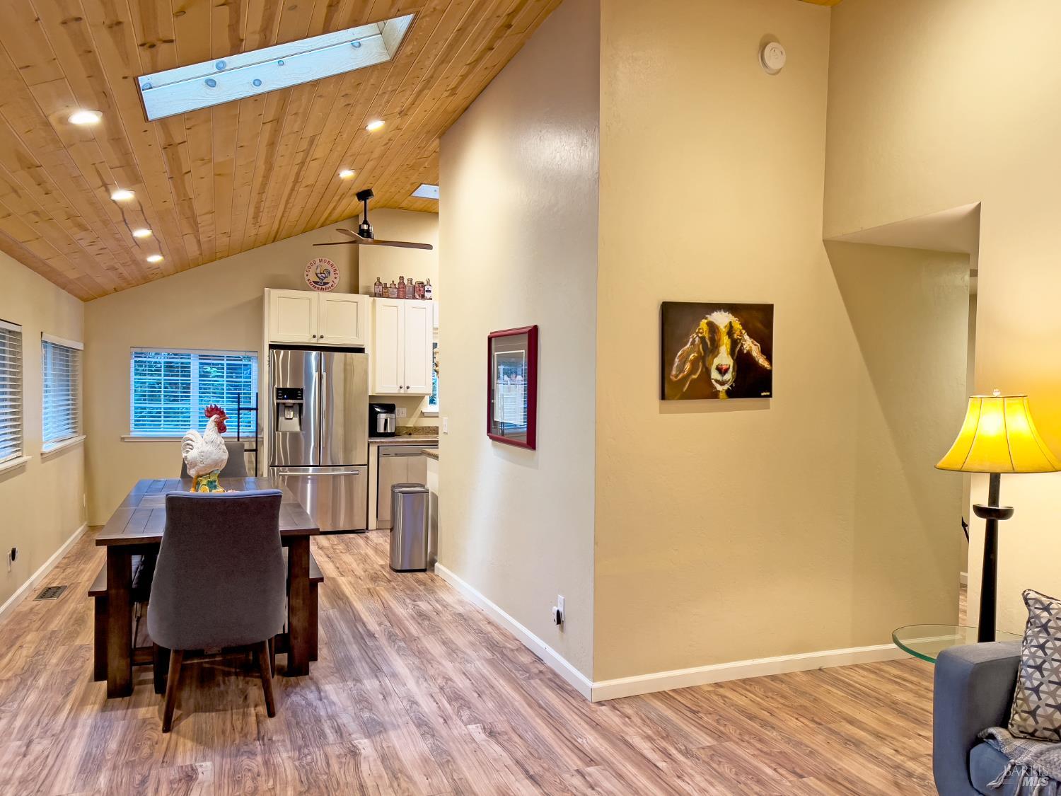 14707 Willow Road Rio Nido CA 95471