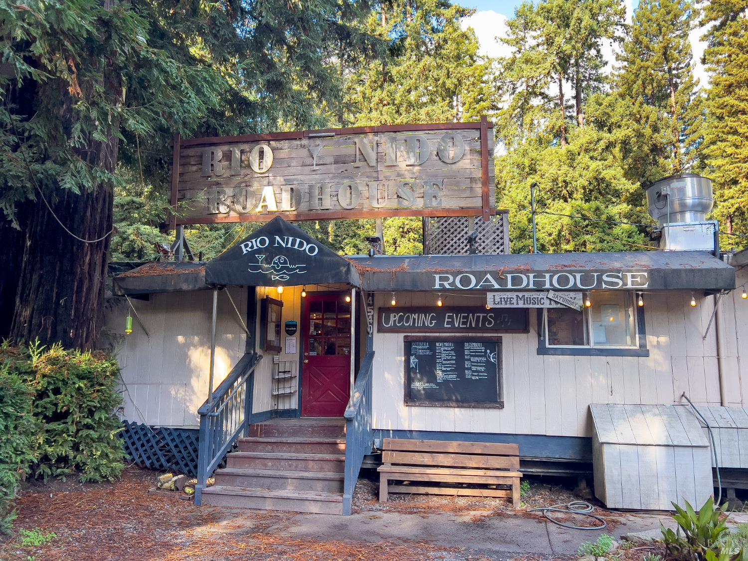14707 Willow Road Rio Nido CA 95471
