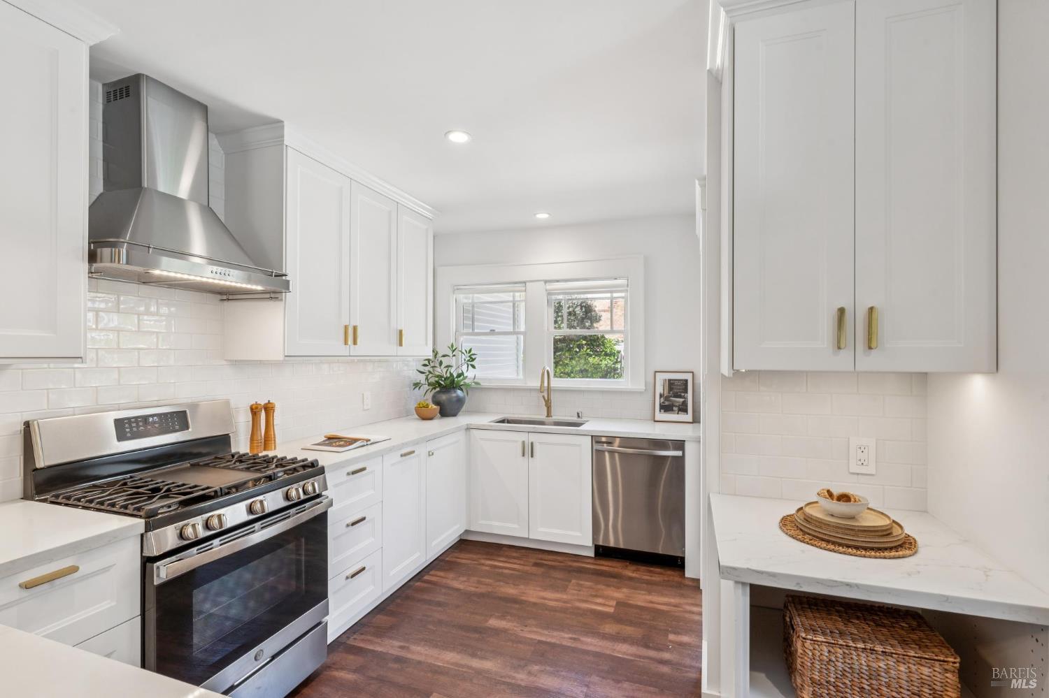 20 Cypress Drive Fairfax CA 94930