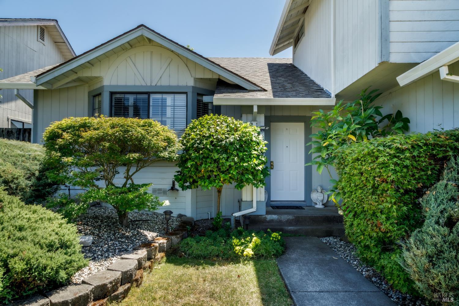 5640 Corbett Circle Santa Rosa CA 95403