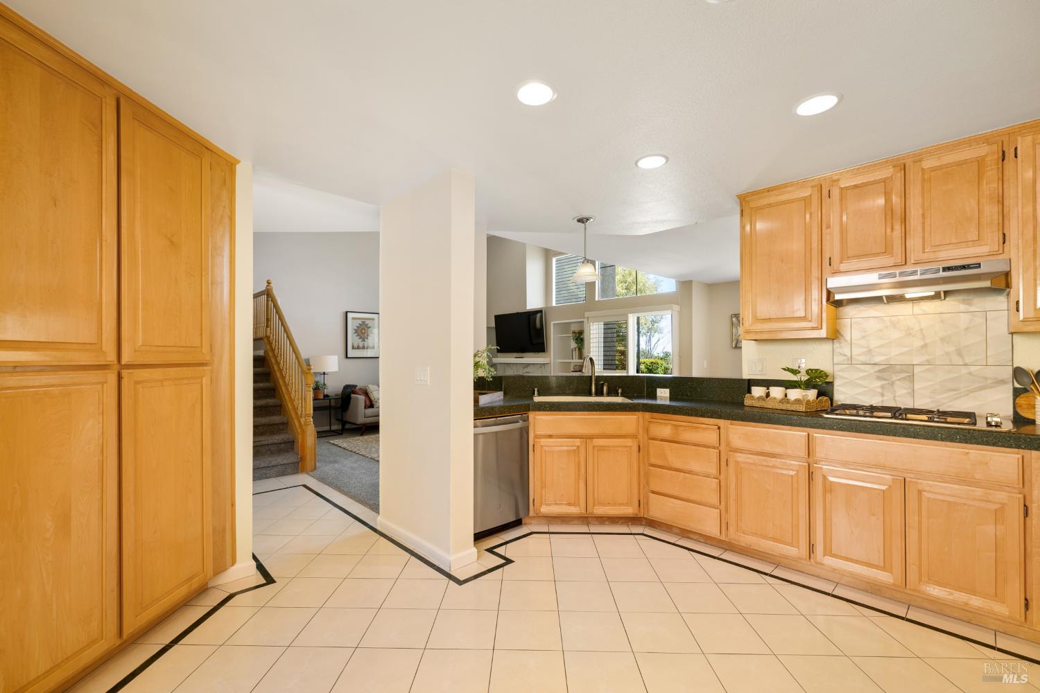 2832 Calle De Cordoba Fairfield CA 94534