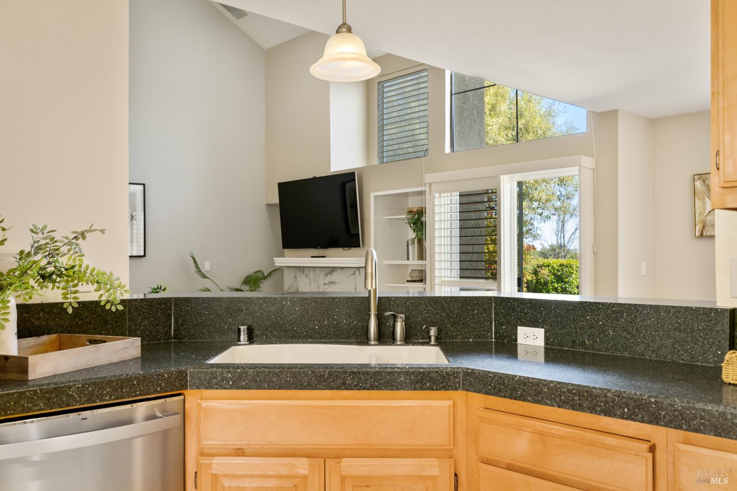 2832 Calle De Cordoba Fairfield CA 94534