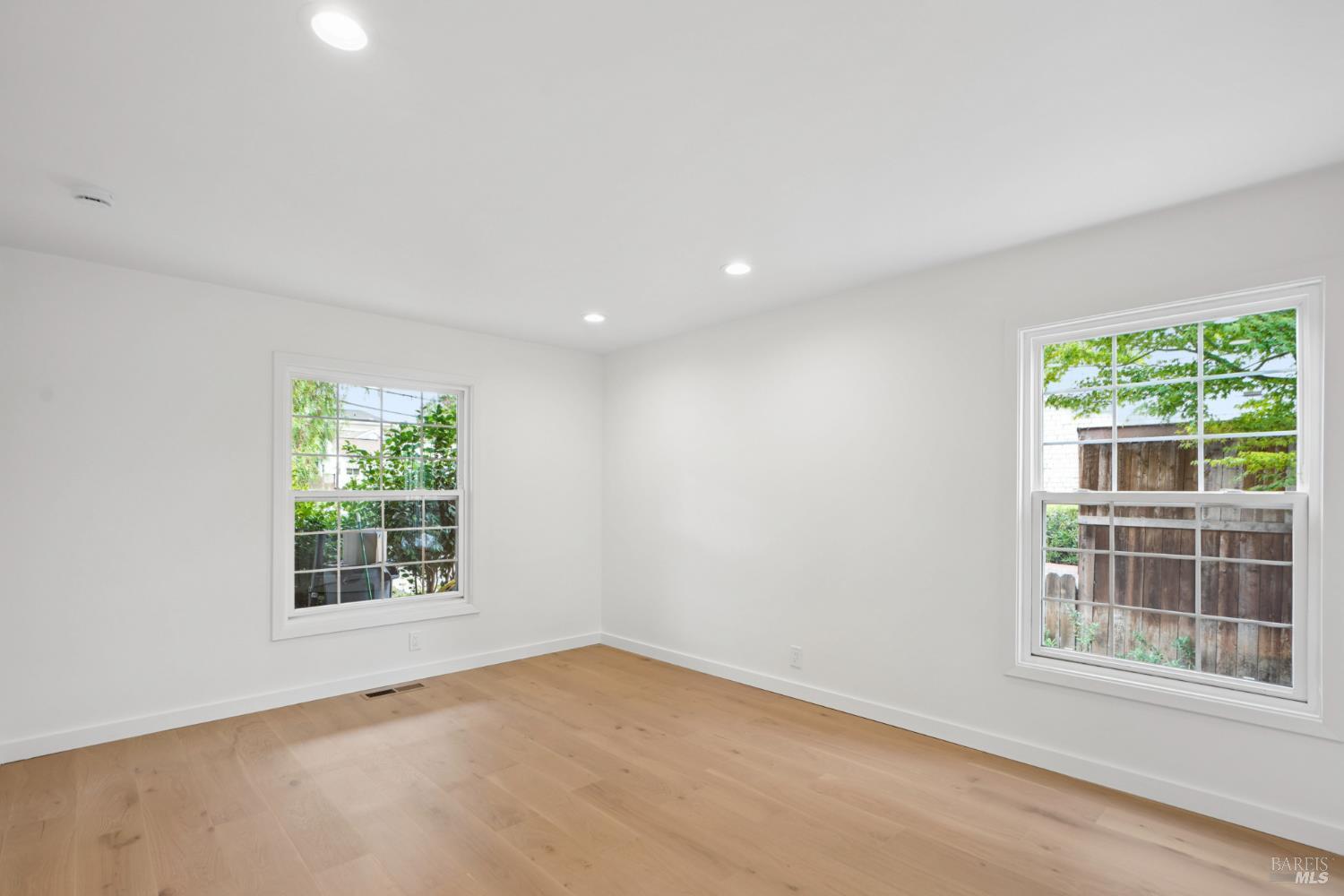 811 D Street Petaluma CA 94952