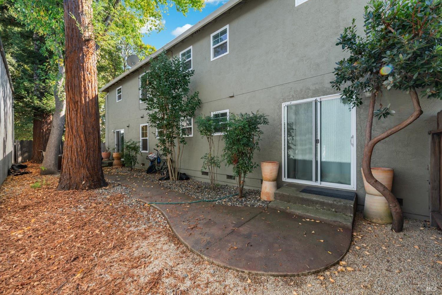 2330 2nd Street Napa CA 94559