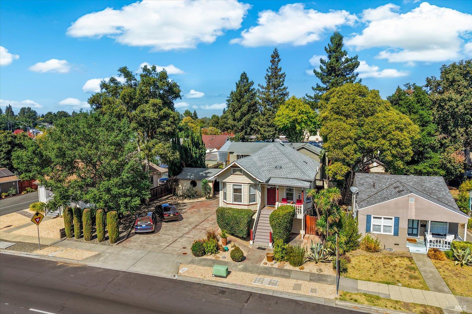 2330 2nd Street Napa CA 94559