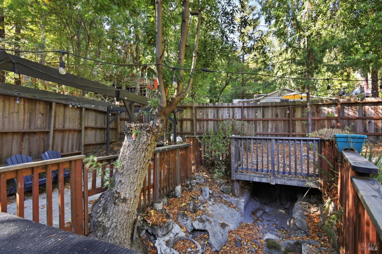 11098 Dell Avenue Forestville CA 95436