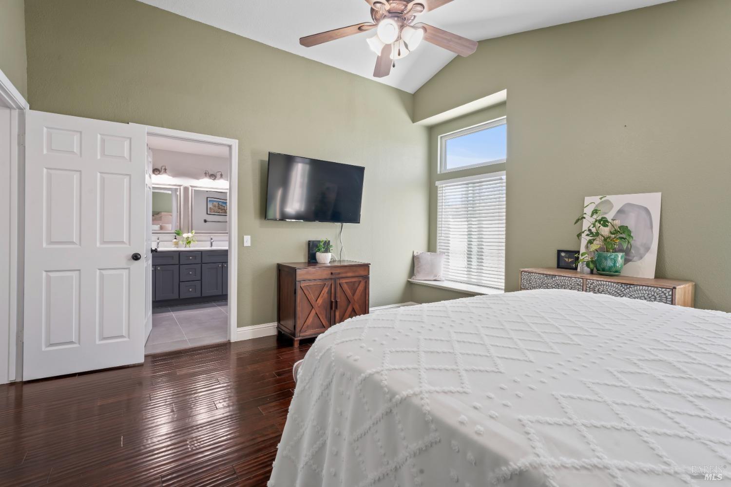 406 Rolling Oak Drive Vacaville CA 95688