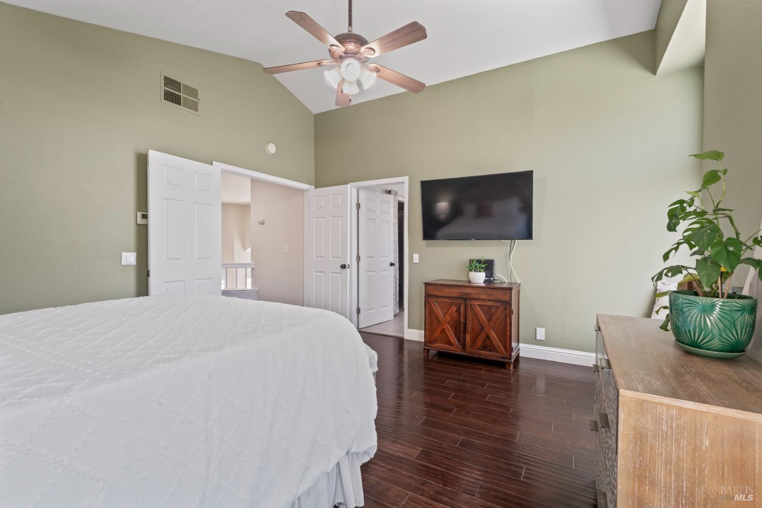 406 Rolling Oak Drive Vacaville CA 95688