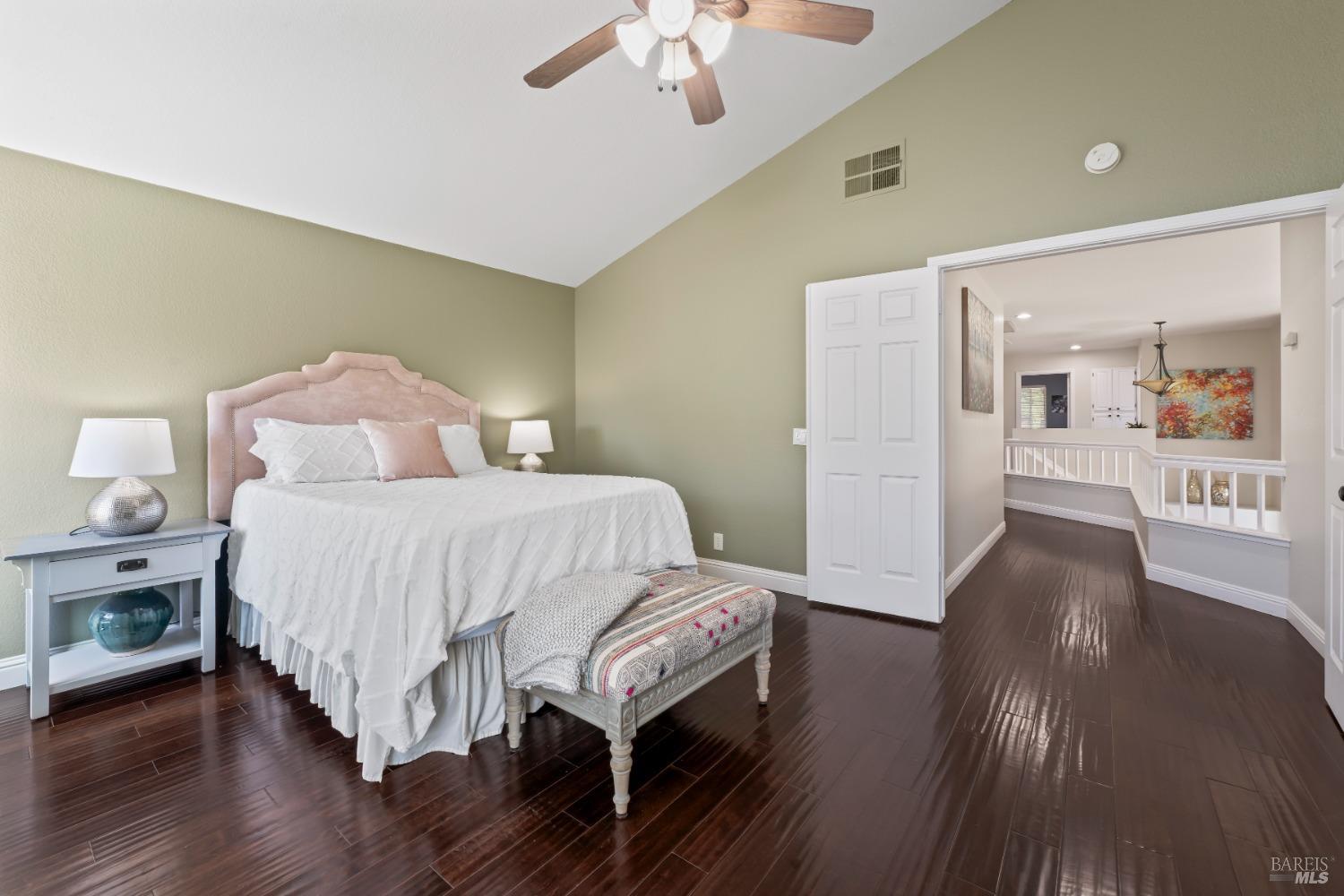 406 Rolling Oak Drive Vacaville CA 95688