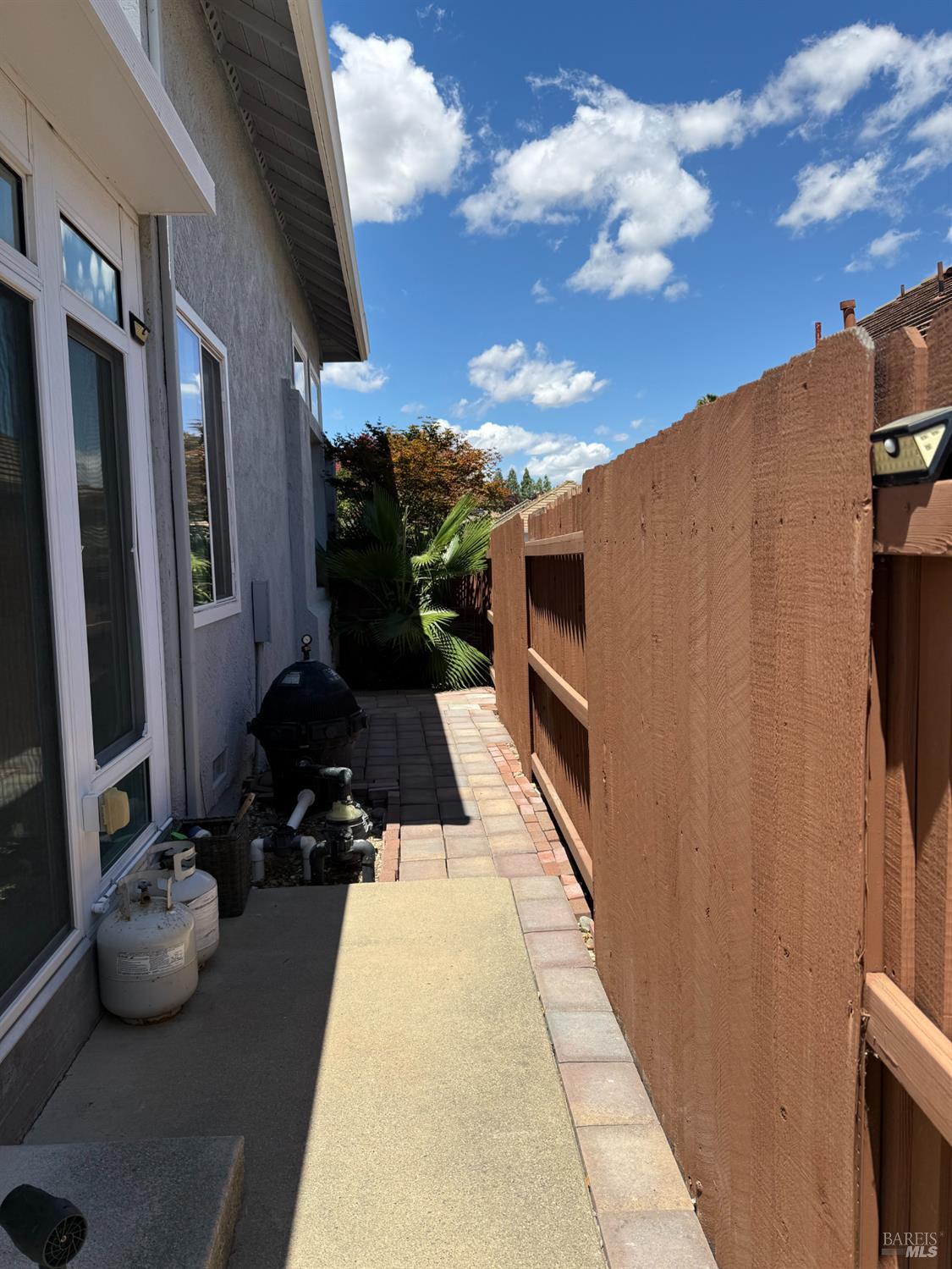 406 Rolling Oak Drive Vacaville CA 95688
