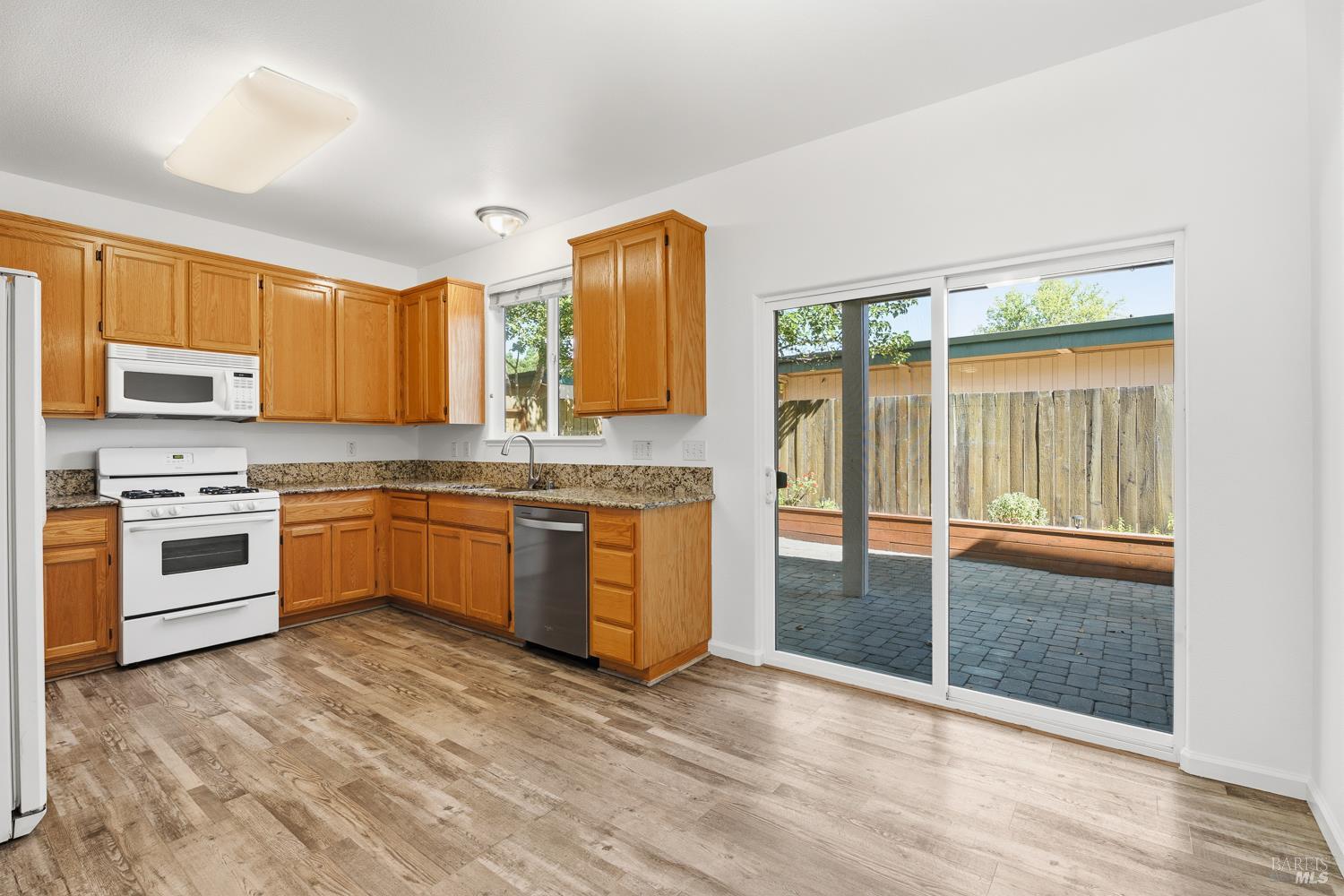 1030 Cottage Lane Ukiah CA 95482
