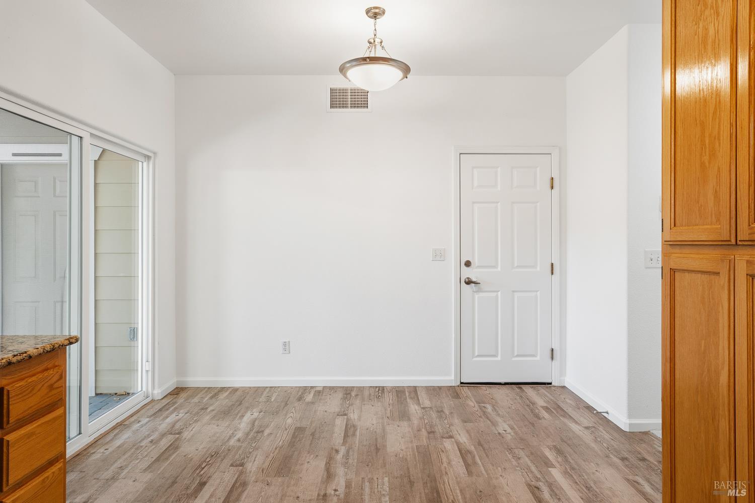 1030 Cottage Lane Ukiah CA 95482