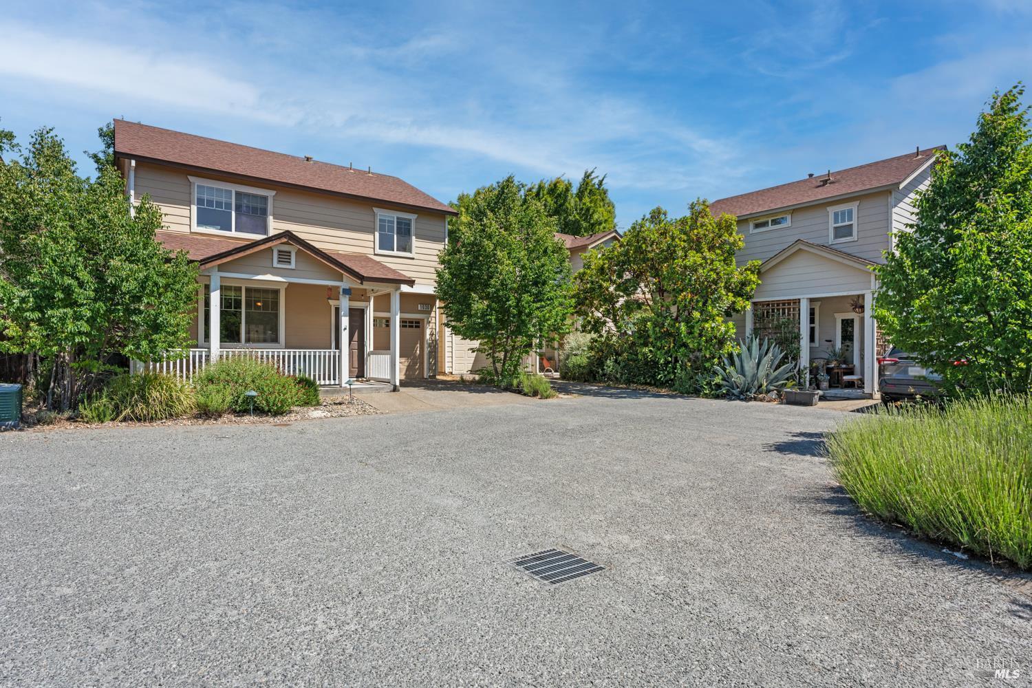 1030 Cottage Lane Ukiah CA 95482