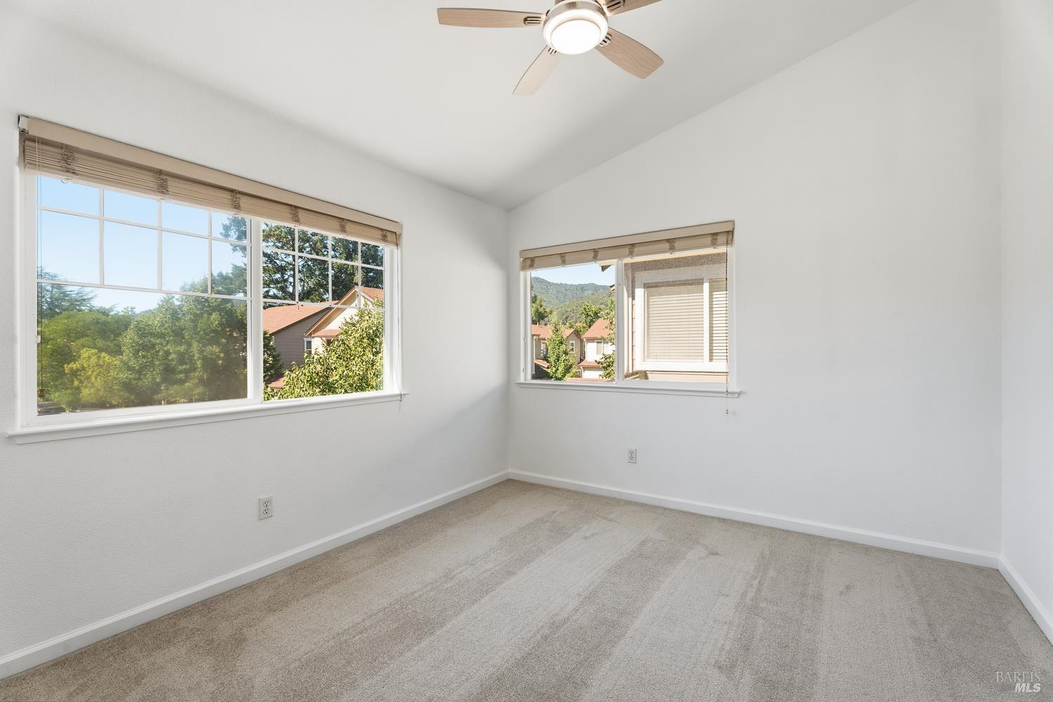 1030 Cottage Lane Ukiah CA 95482