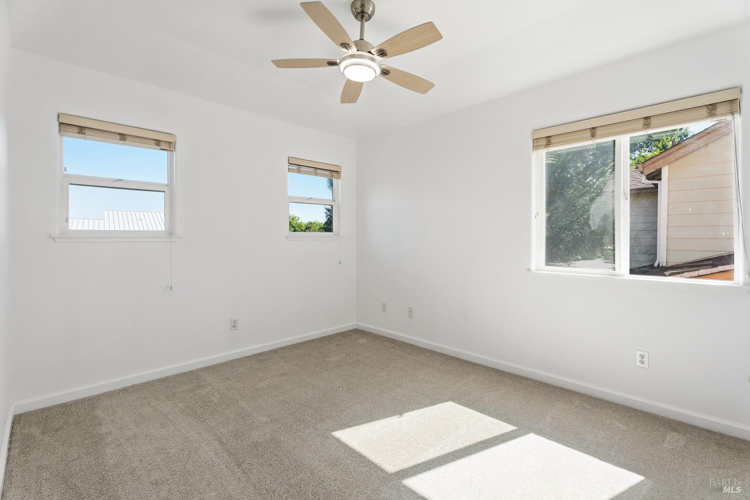 1030 Cottage Lane Ukiah CA 95482