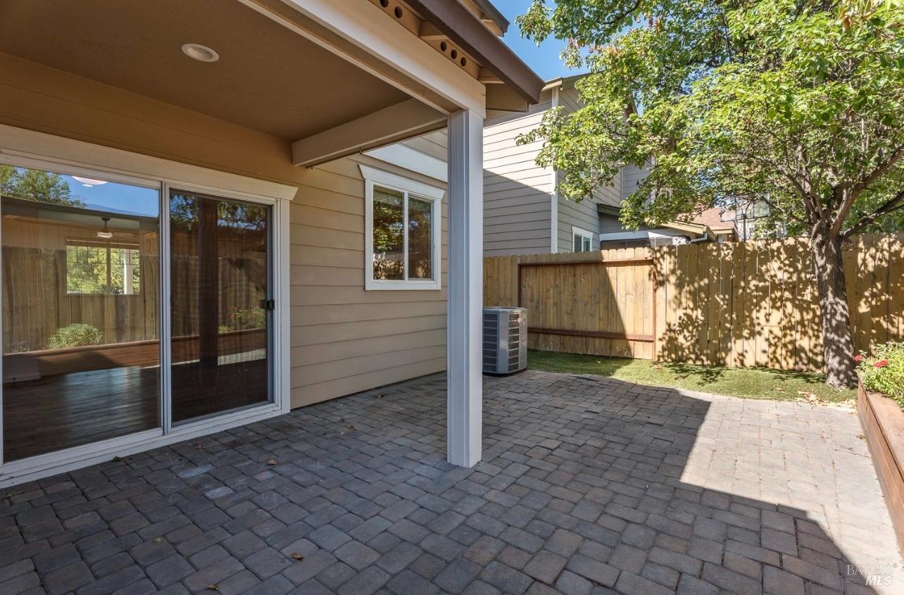 1030 Cottage Lane Ukiah CA 95482