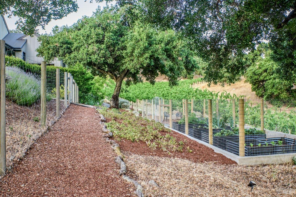 710 Soscol Creek Road Napa CA 94558